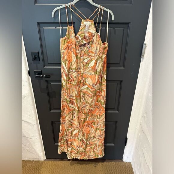 Flirty and fun dress - Picture 1 of 6